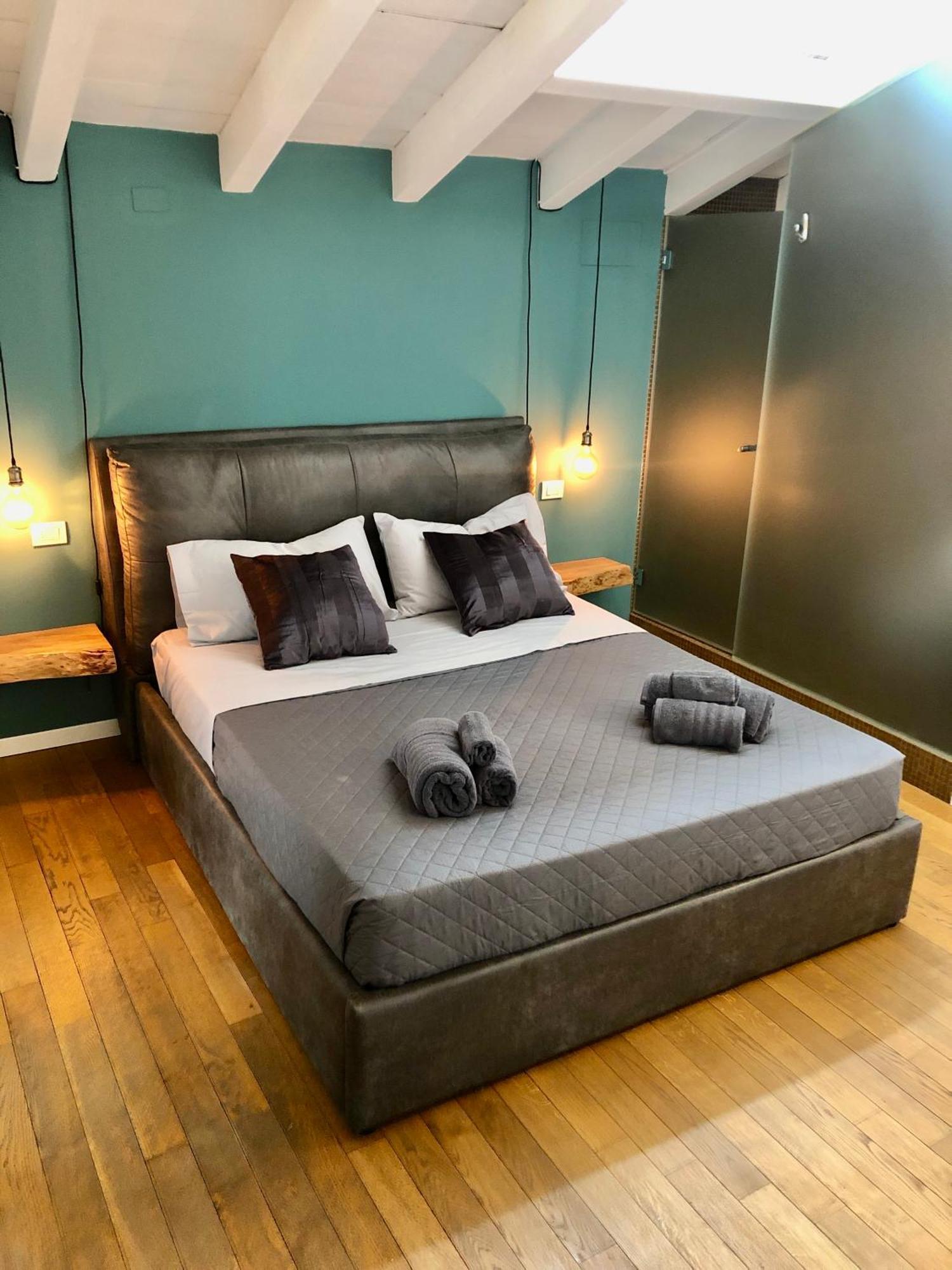 Luxury Industrial Apt Vicino Al Centro Con Garage Brescia Eksteriør bilde